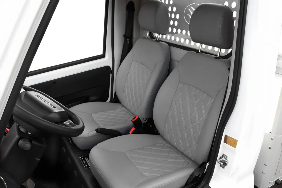 EEC Elektroauto Geco Prime Cargo gXP Pickup 14,8 kW PMSM Motor inkl. 89,6V 230Ah LiFePO4 Batterie pilt 8