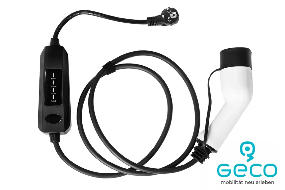 Geco Ladegerät Typ 2 3,6 kW 230V 16A mit SchuKo-​Stecker