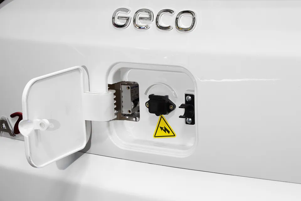 Geco Buena 2 V2 EEC Elektroauto pilt 8