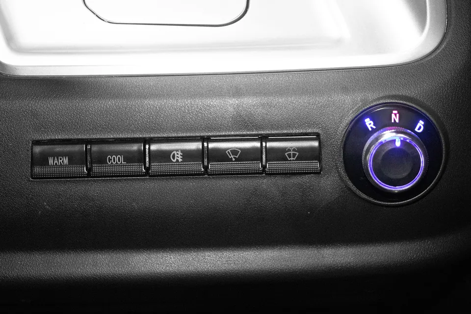 Geco Buena 2 V2 EEC Elektroauto detail 13