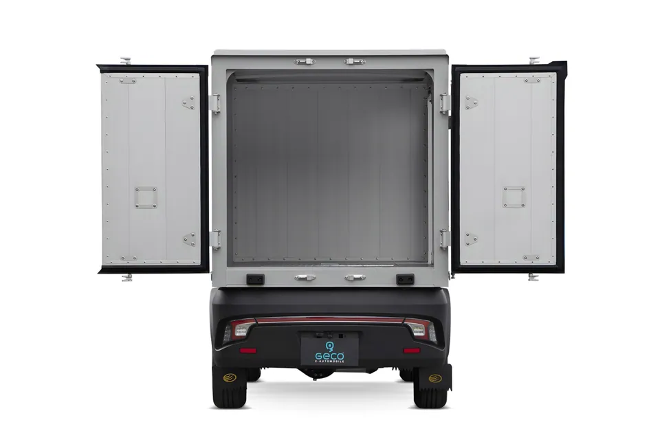 EEC Elektroauto Prime Cargo gXC Pickup 14,8 kW PMSM Motor inkl. 89,6V 230Ah LiFePO4 Batterie pilt 8