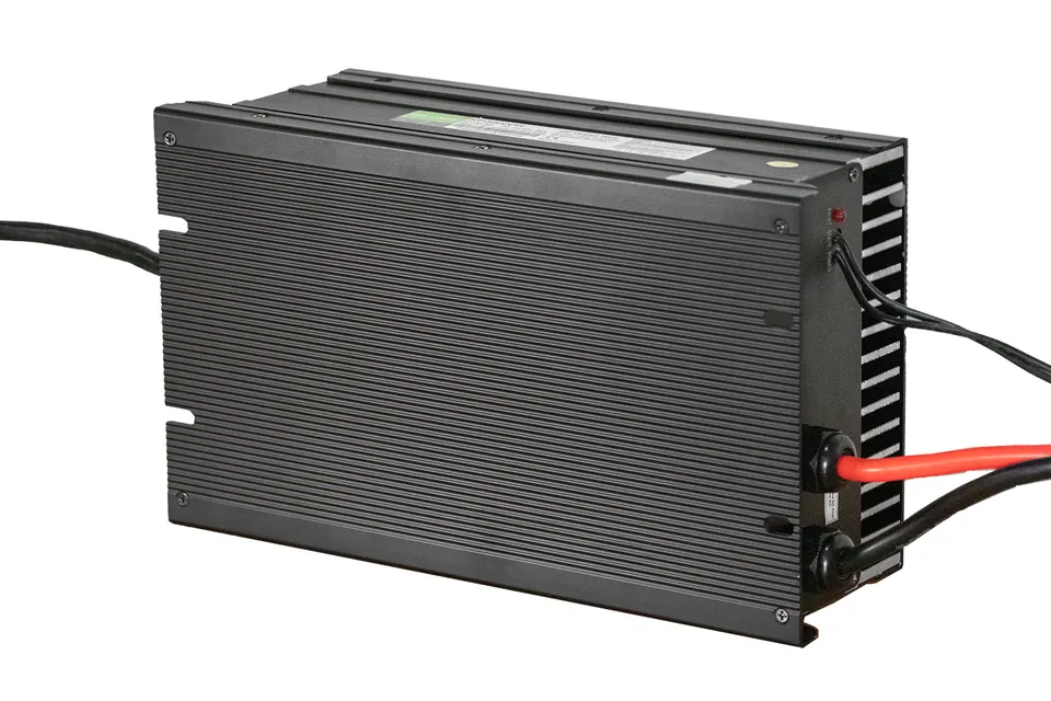 Geco LifePo4 Ladegerät 72V Schnellladegerät pilt 2